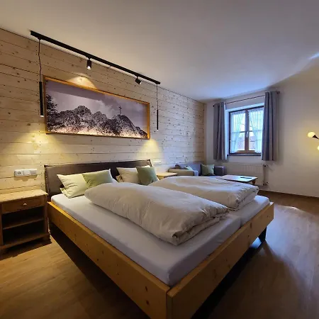 Landgasthof Wangerstuben Hotel Oberostendorf