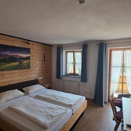 Landgasthof Wangerstuben 3* Oberostendorf